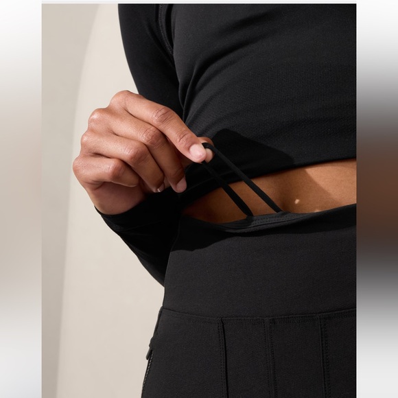 Athleta Headlands Hybrid High Rise Cargo Legging - Picture 3 of 11